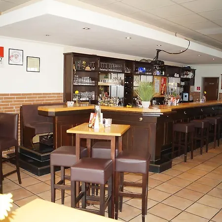 Maison d'hôtes Akazienhof & Brauhaus 3*