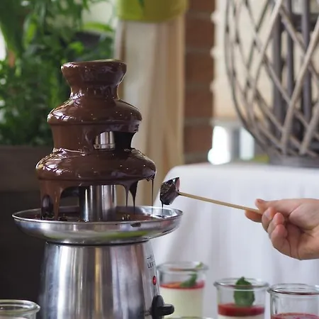 阿卡兹恩鸿丰酒店 招待所 科隆